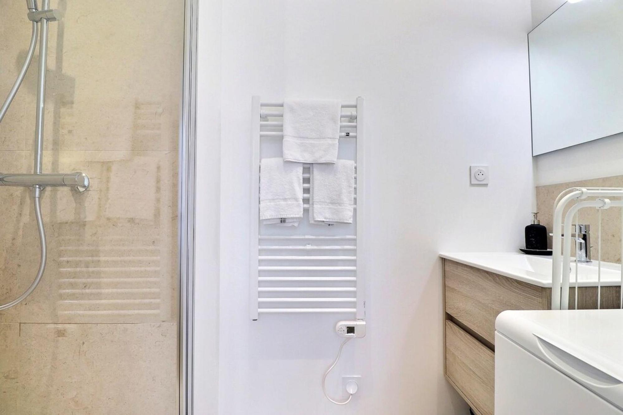L'Origami - Lovely Newly Renovated Apartment With Garage - 빌뢰르반 외부 사진